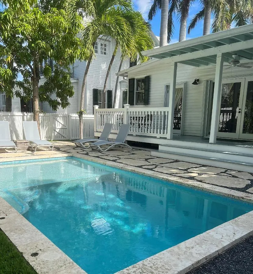 Bed & Breakfast The Conch House Heritage Inn Key West