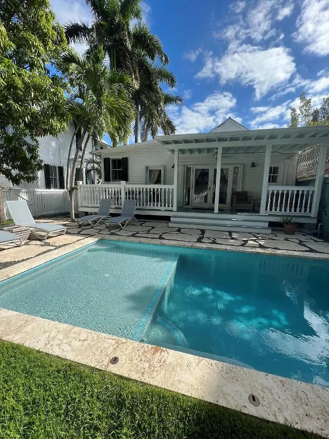Bed & Breakfast The Conch House Heritage Inn Key West