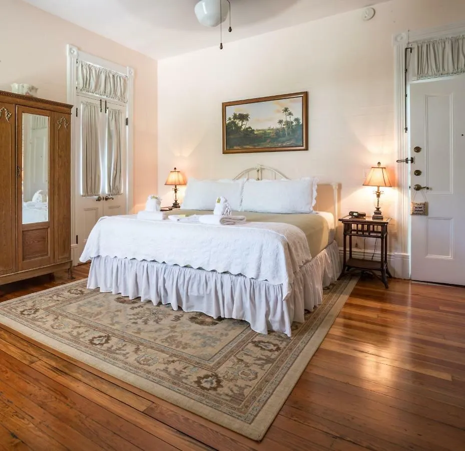 *** Bed & Breakfast The Conch House Heritage Inn Key West United States